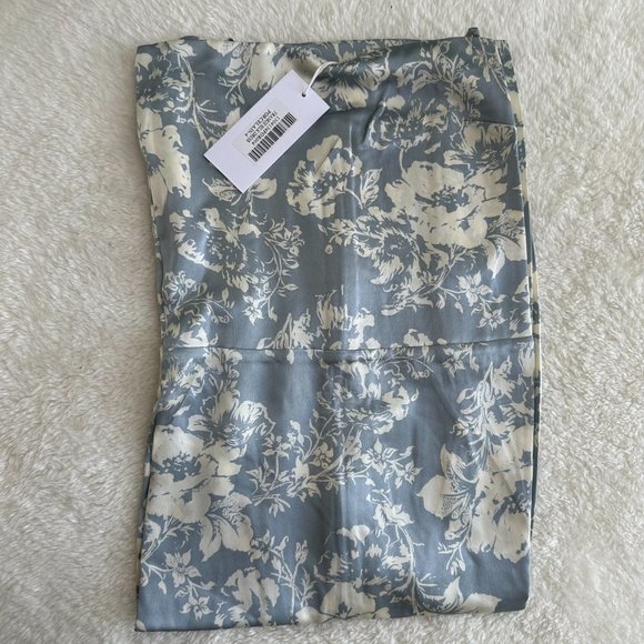 Reformation Frankie Silk Dress | Porcelain πΈSilkπΈ πSALEπ NEW - Picture 6 of 13